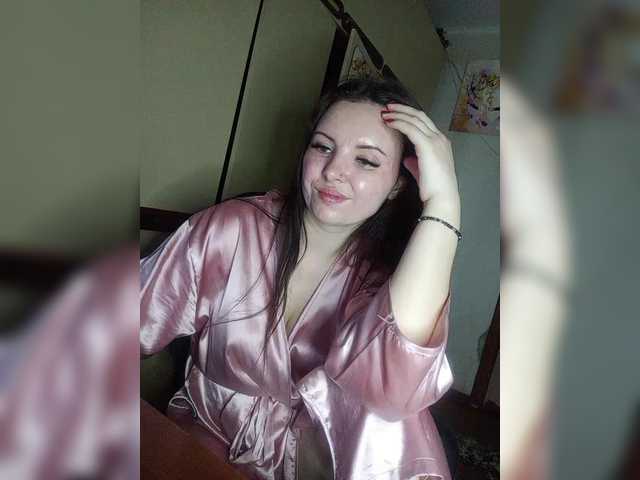 Mira-5a's BongaCams show and profile