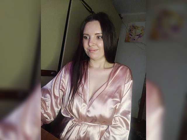 Mira-5a's BongaCams show and profile