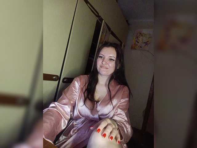 Mira-5a's BongaCams show and profile