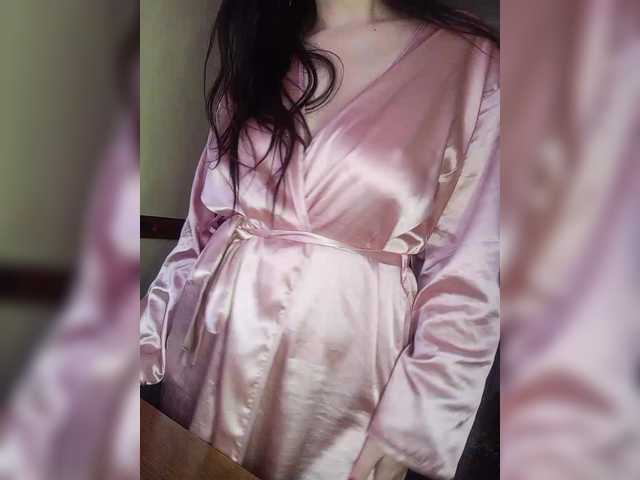 Mira-5a's BongaCams show and profile