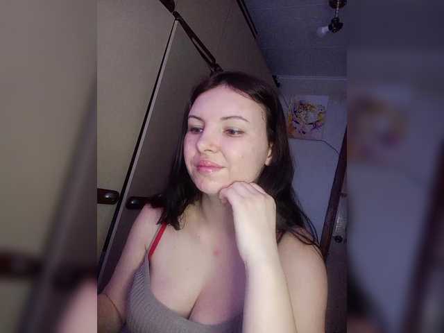 Mira-5a's BongaCams show and profile