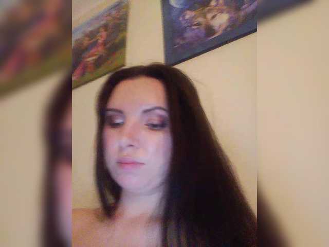 Mira-5a's BongaCams show and profile