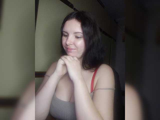 Mira-5a's BongaCams show and profile