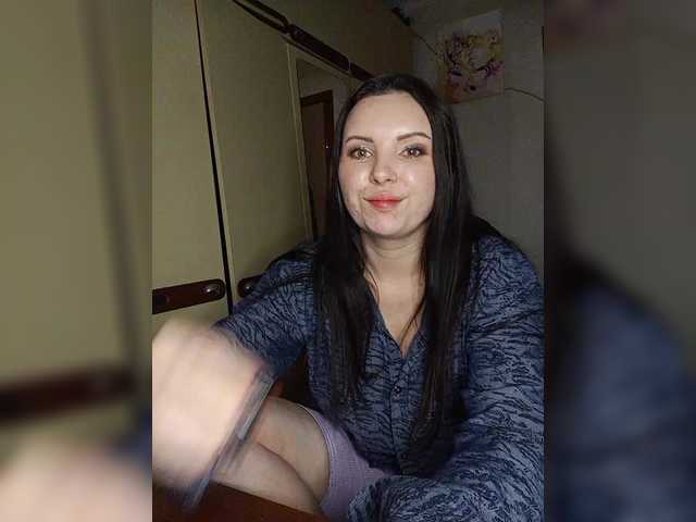 Mira-5a's BongaCams show and profile