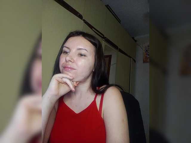 Mira-5a's BongaCams show and profile