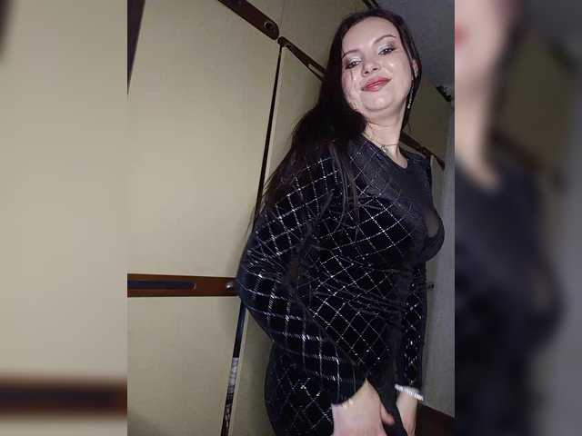 Mira-5a's BongaCams show and profile