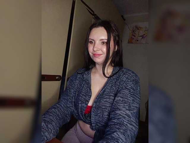 Mira-5a's BongaCams show and profile