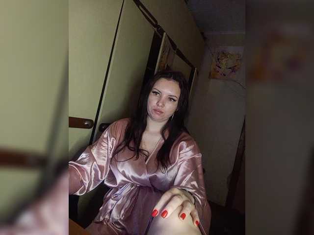 Mira-5a's BongaCams show and profile
