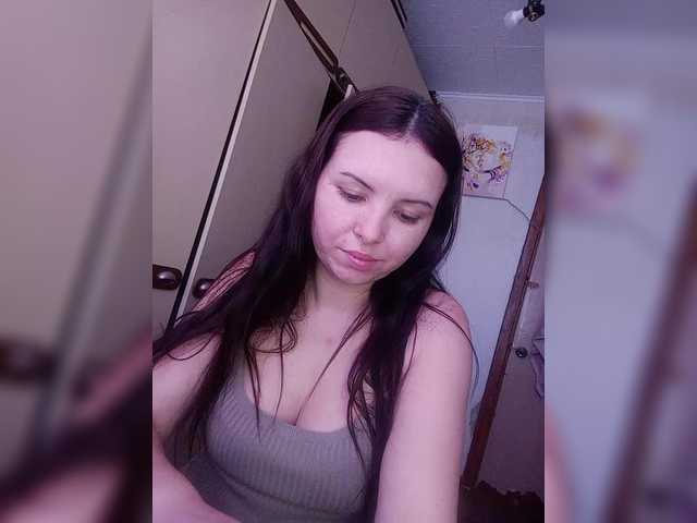 Mira-5a's BongaCams show and profile