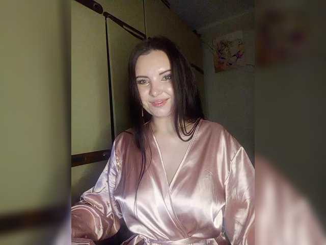 Mira-5a's BongaCams show and profile