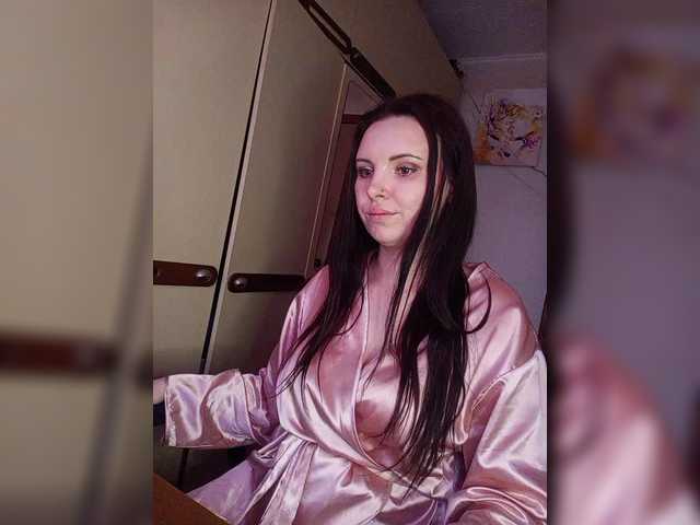 Mira-5a's BongaCams show and profile