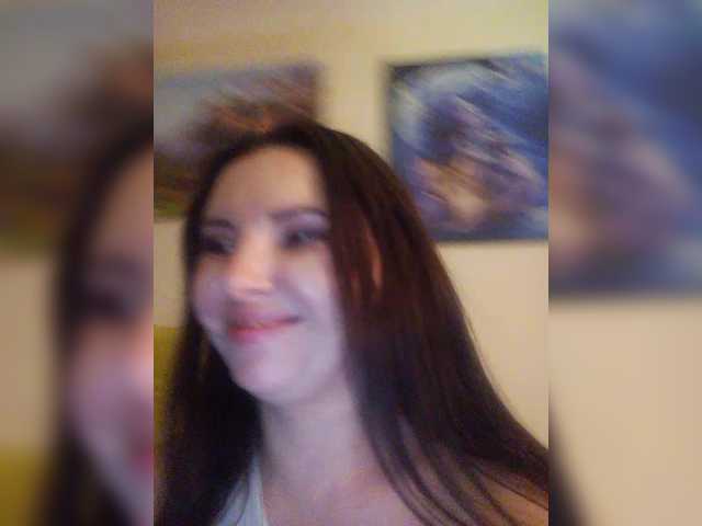 Mira-5a's BongaCams show and profile