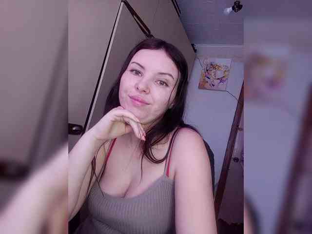 Mira-5a Live Webcam on BongaCams