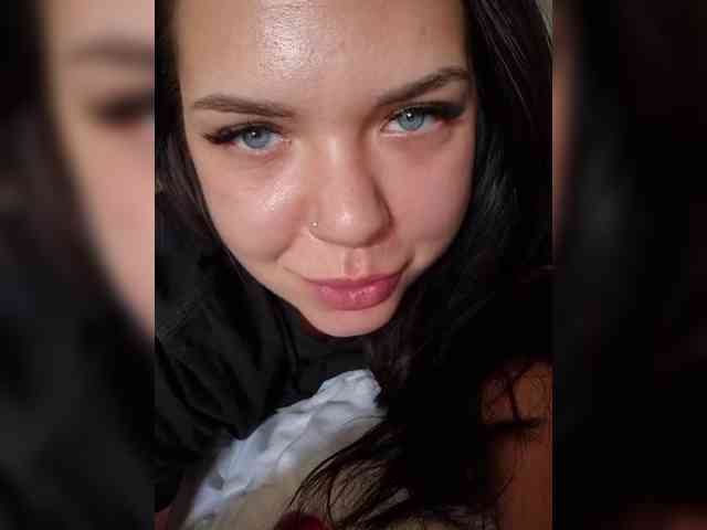 Bella67 webcam