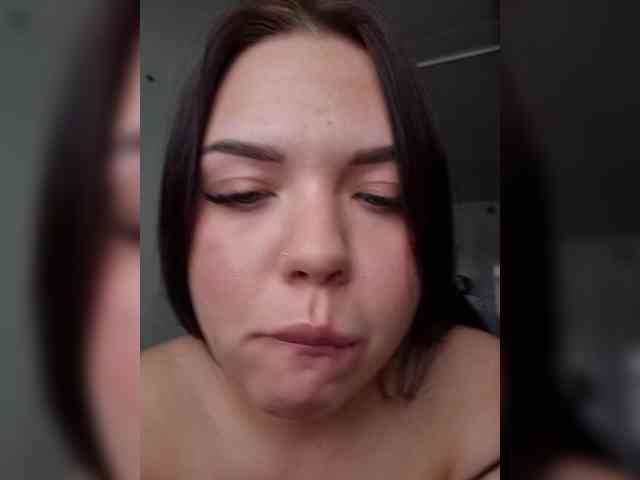 Bella67 webcam