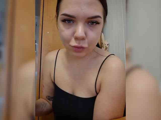 Bella67 webcam