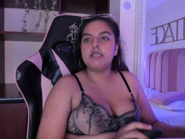 BellaMonet webcam