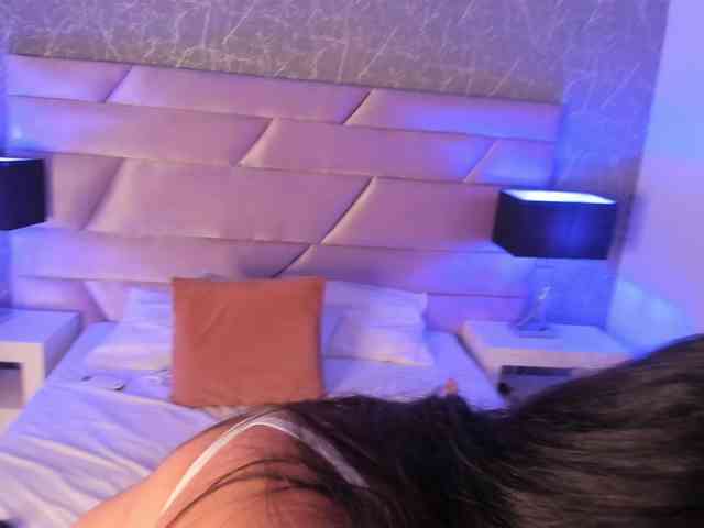 BellaMonet webcam