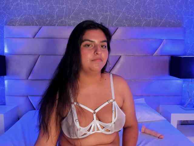 BellaMonet webcam