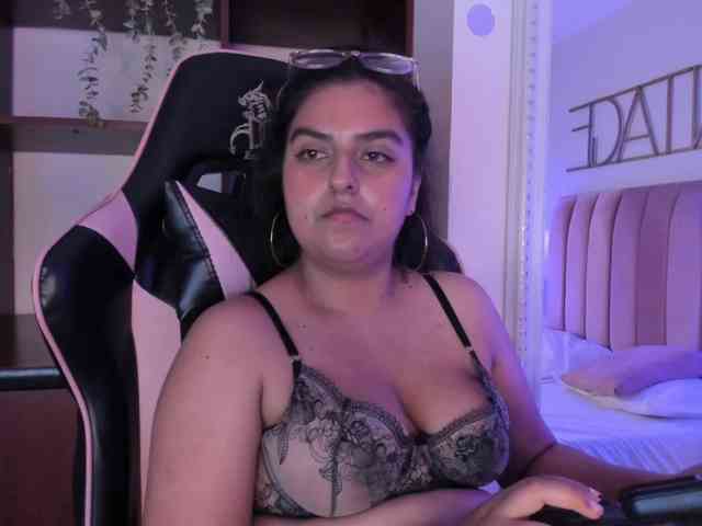 BellaMonet webcam