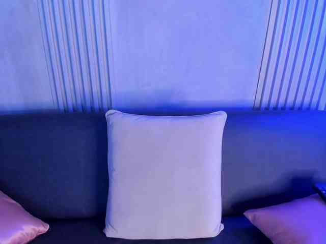adult videochat BellaMonet