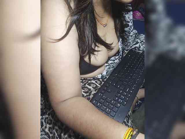 Sexxybhabhi1411 webcam