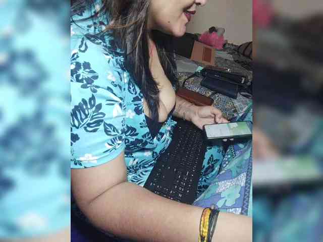Sexxybhabhi1411 webcam