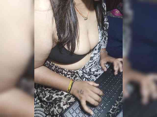 Sexxybhabhi1411 webcam