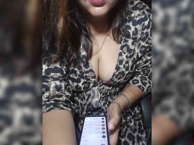 Sexxybhabhi1411 webcam