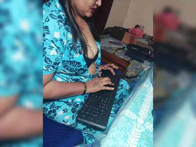 Sexxybhabhi1411 webcam