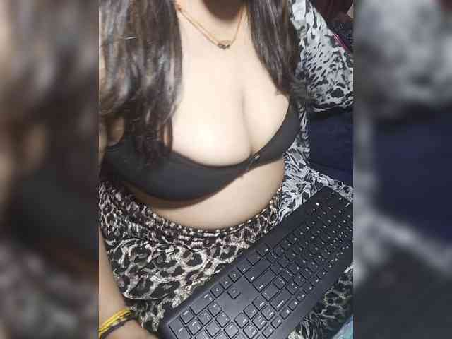 Sexxybhabhi1411 webcam