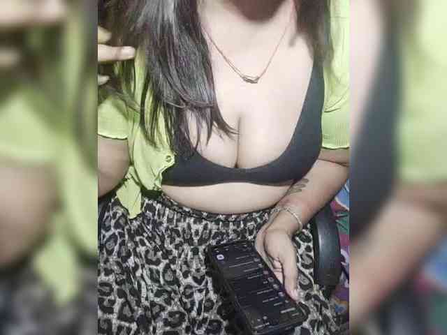 Sexxybhabhi1411 webcam