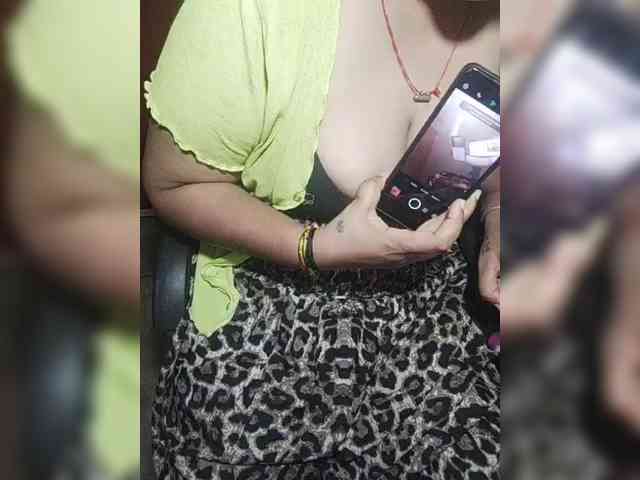 Sexxybhabhi1411 webcam
