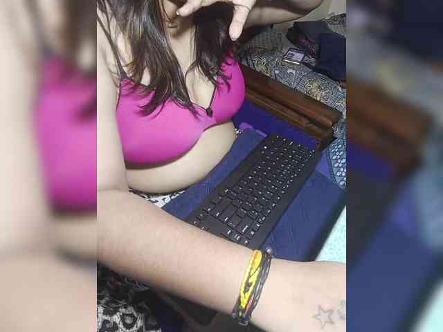 Sexxybhabhi1411 webcam
