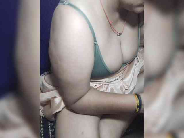 Sexxybhabhi1411 webcam