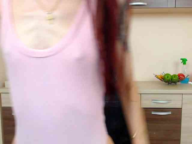 Julia-Jae webcam