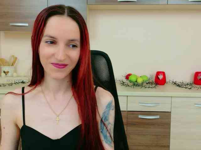 Julia-Jae webcam