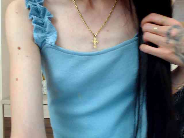 Julia-Jae webcam
