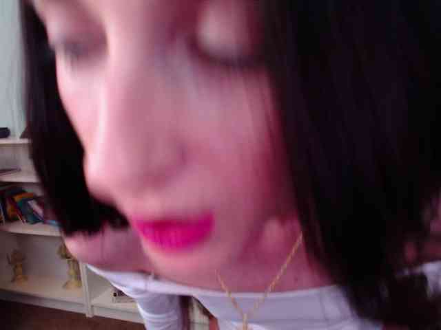 Julia-Jae webcam