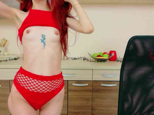 Julia-Jae webcam