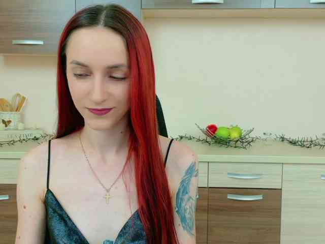 Julia-Jae webcam