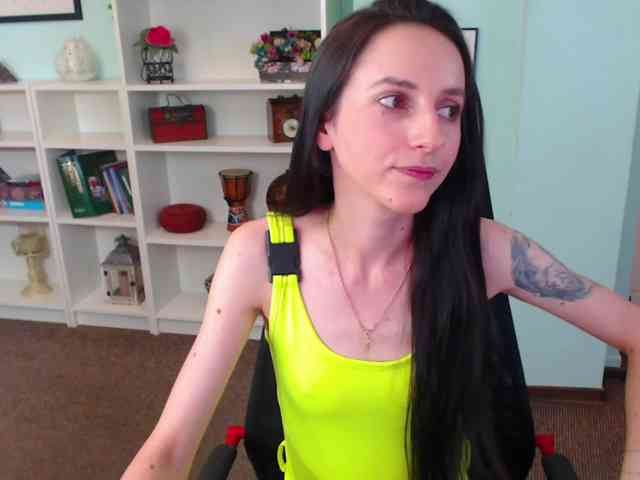 Julia-Jae webcam