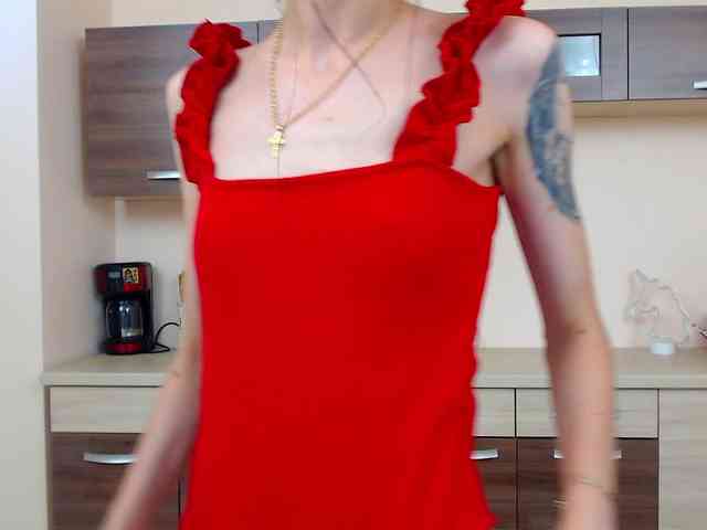 Julia-Jae webcam