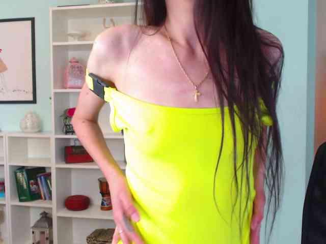 Julia-Jae webcam