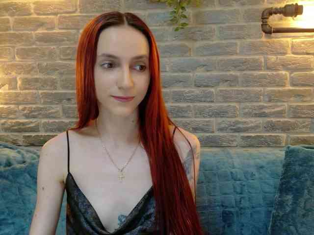 Julia-Jae webcam