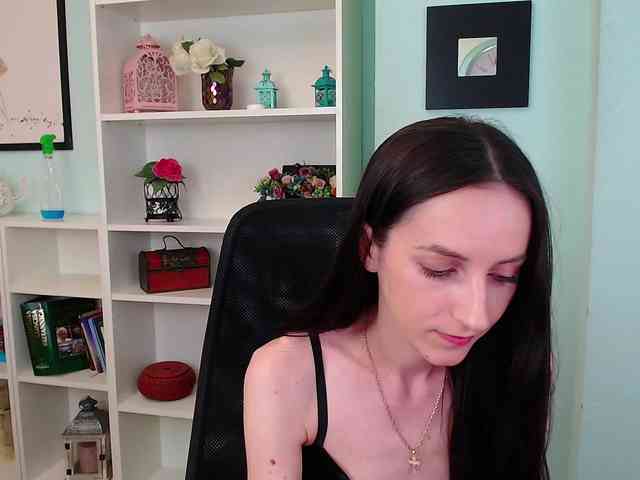 Julia-Jae webcam
