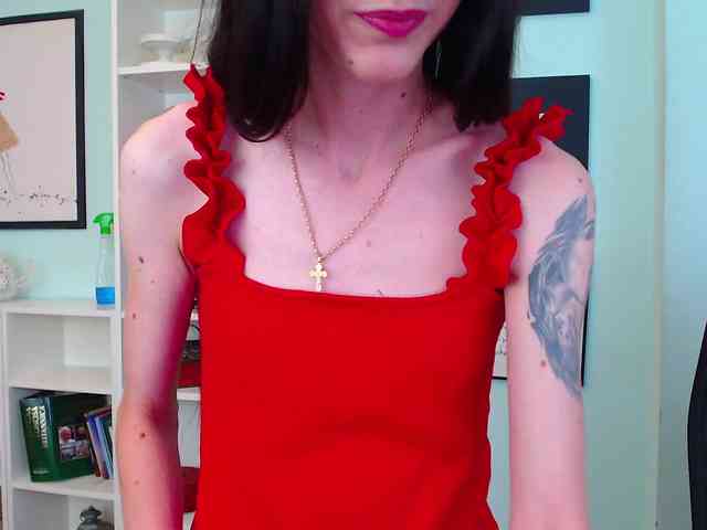 Julia-Jae webcam