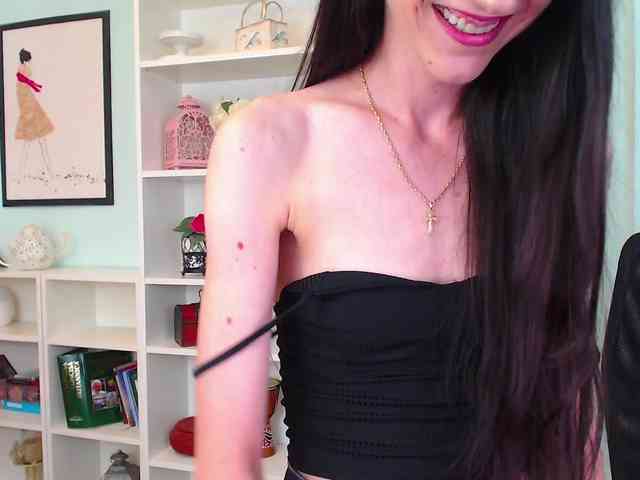 Julia-Jae webcam