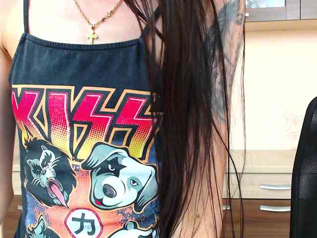 Julia-Jae webcam