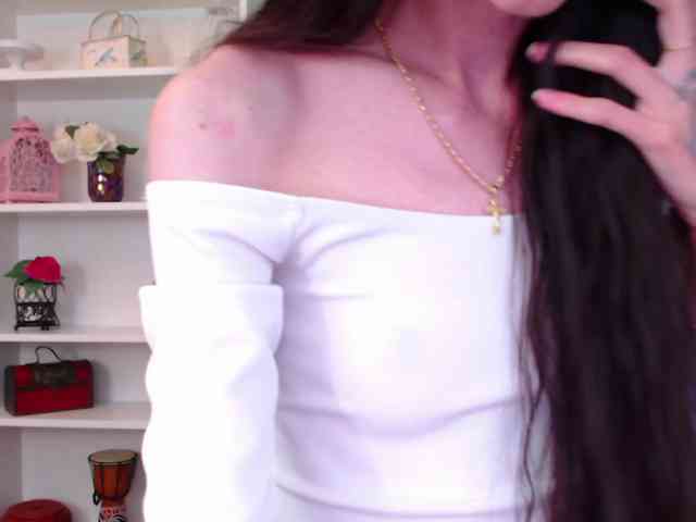 Julia-Jae webcam
